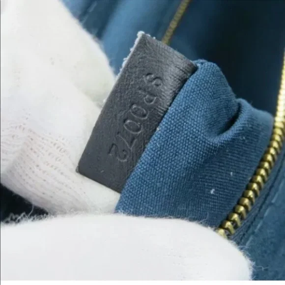 Louis Vuitton Annette Rolling Luggage - Picture 5 of 5